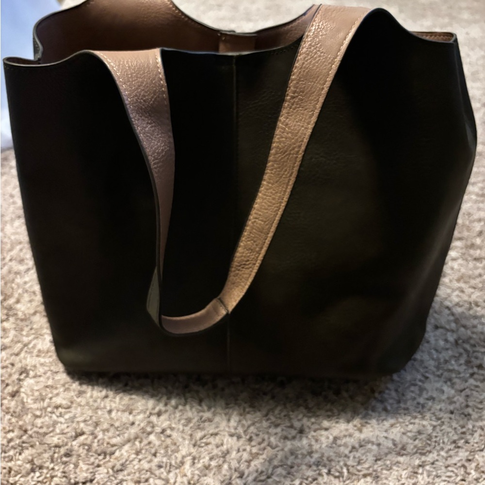 Classic Two-Tone Leather Tote Bag - Black and Brown